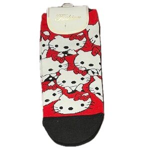NWOT Hello Kitty Character Ankle Socks